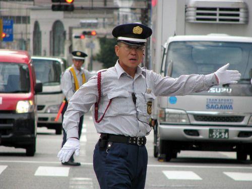中国警察vs 日本警察